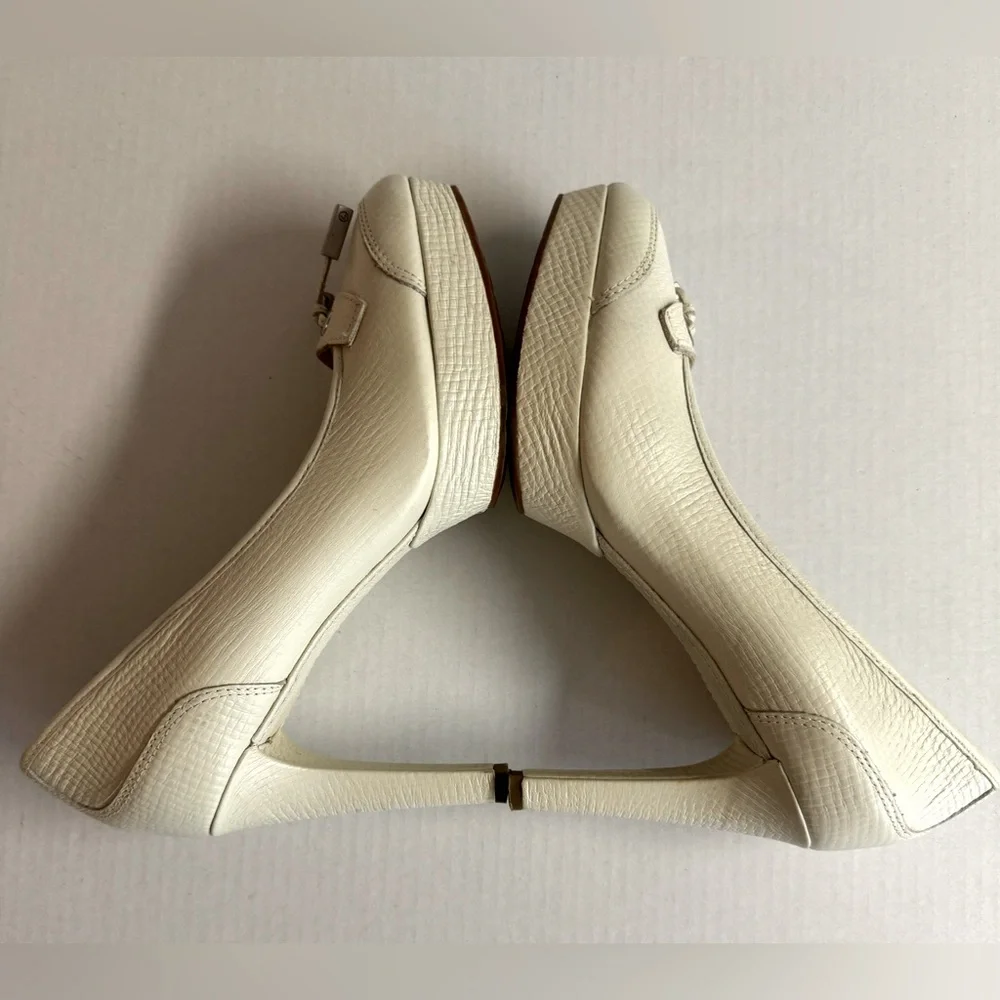Rockport -Genuine Cream Leather Platforms 4” heel.Size 9.5